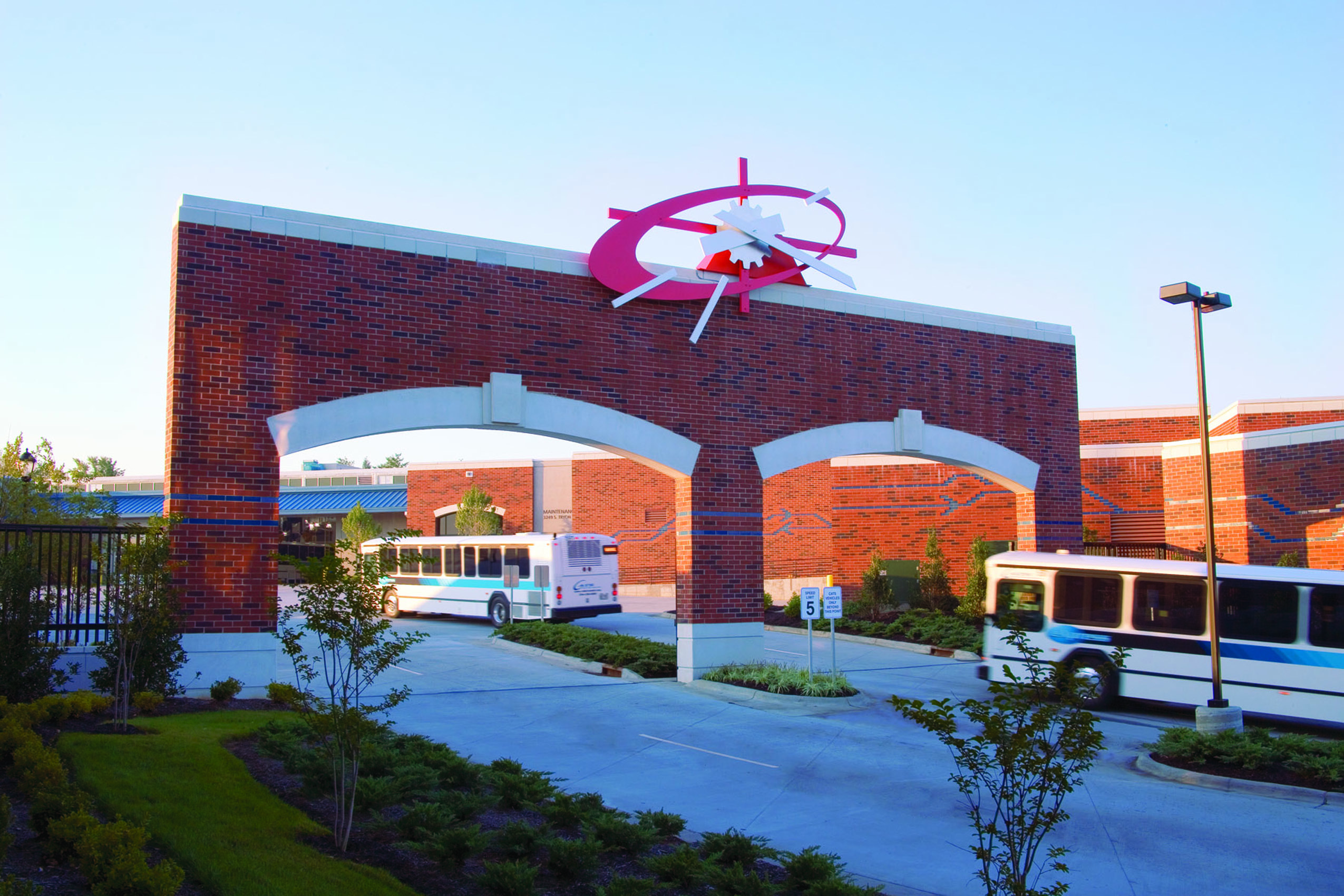 Gateway arches art at the south tryon bus facility