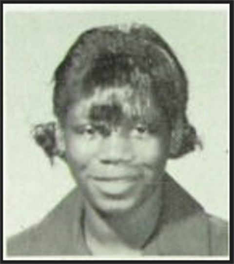 Betty Benton- Yearbook Photo 1969.PNG